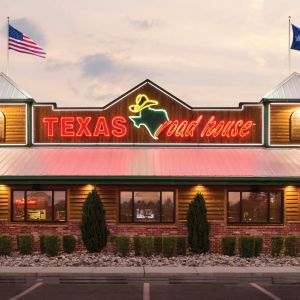 Texas Roadhouse Christmas Family Party